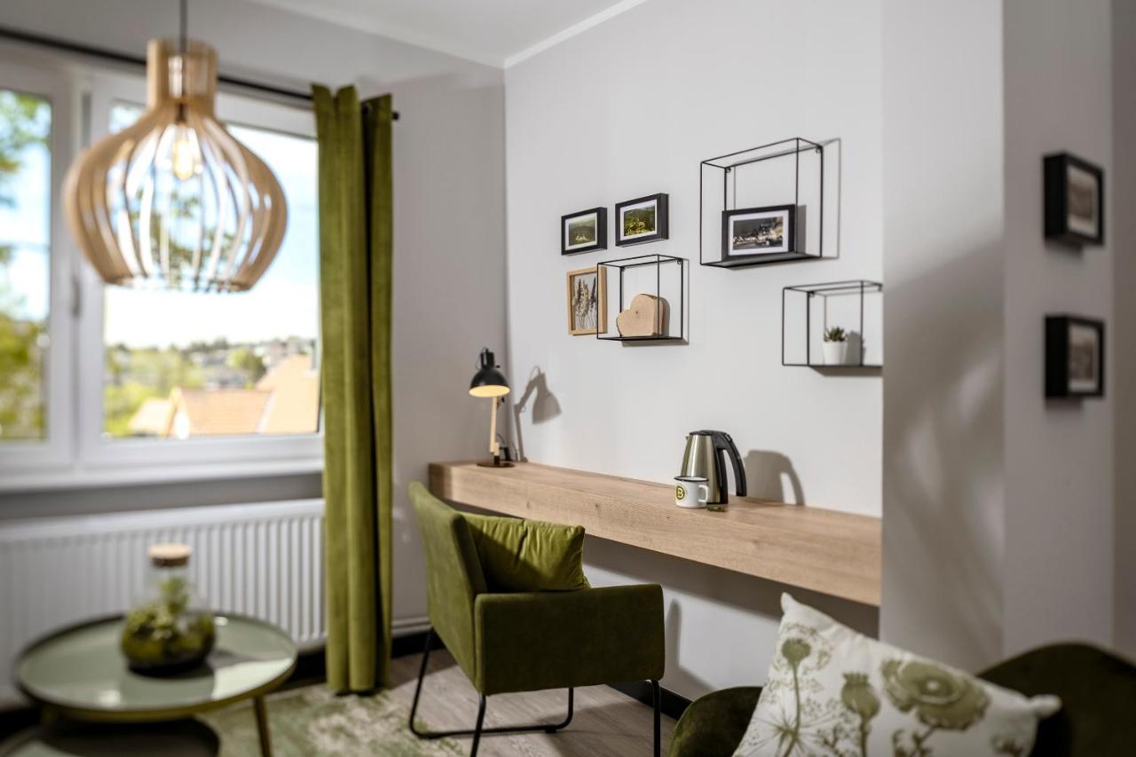 Berg Und Tal Hotel & Apartments ブラウンラーゲ エクステリア 写真
