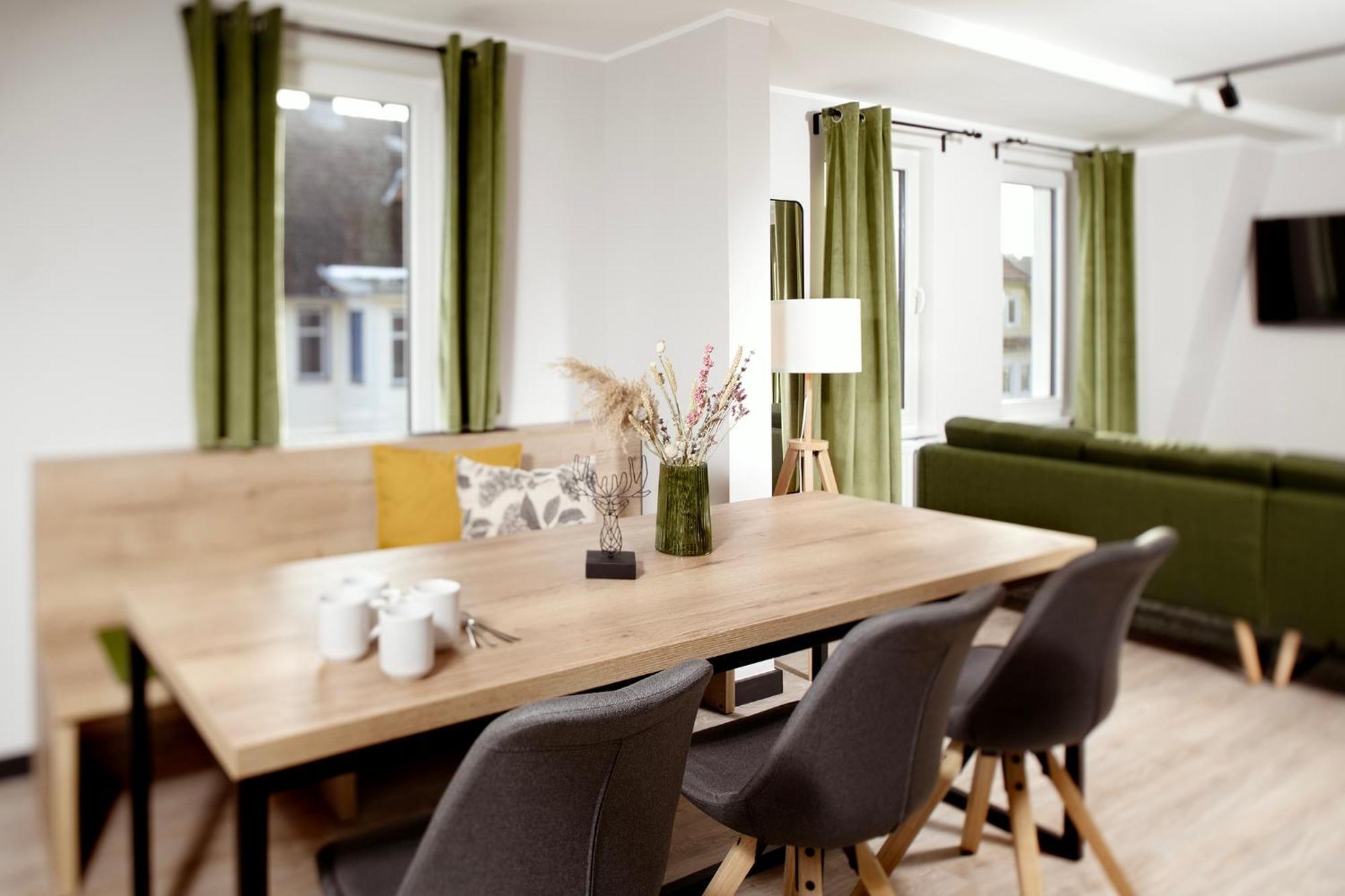 Berg Und Tal Hotel & Apartments ブラウンラーゲ エクステリア 写真