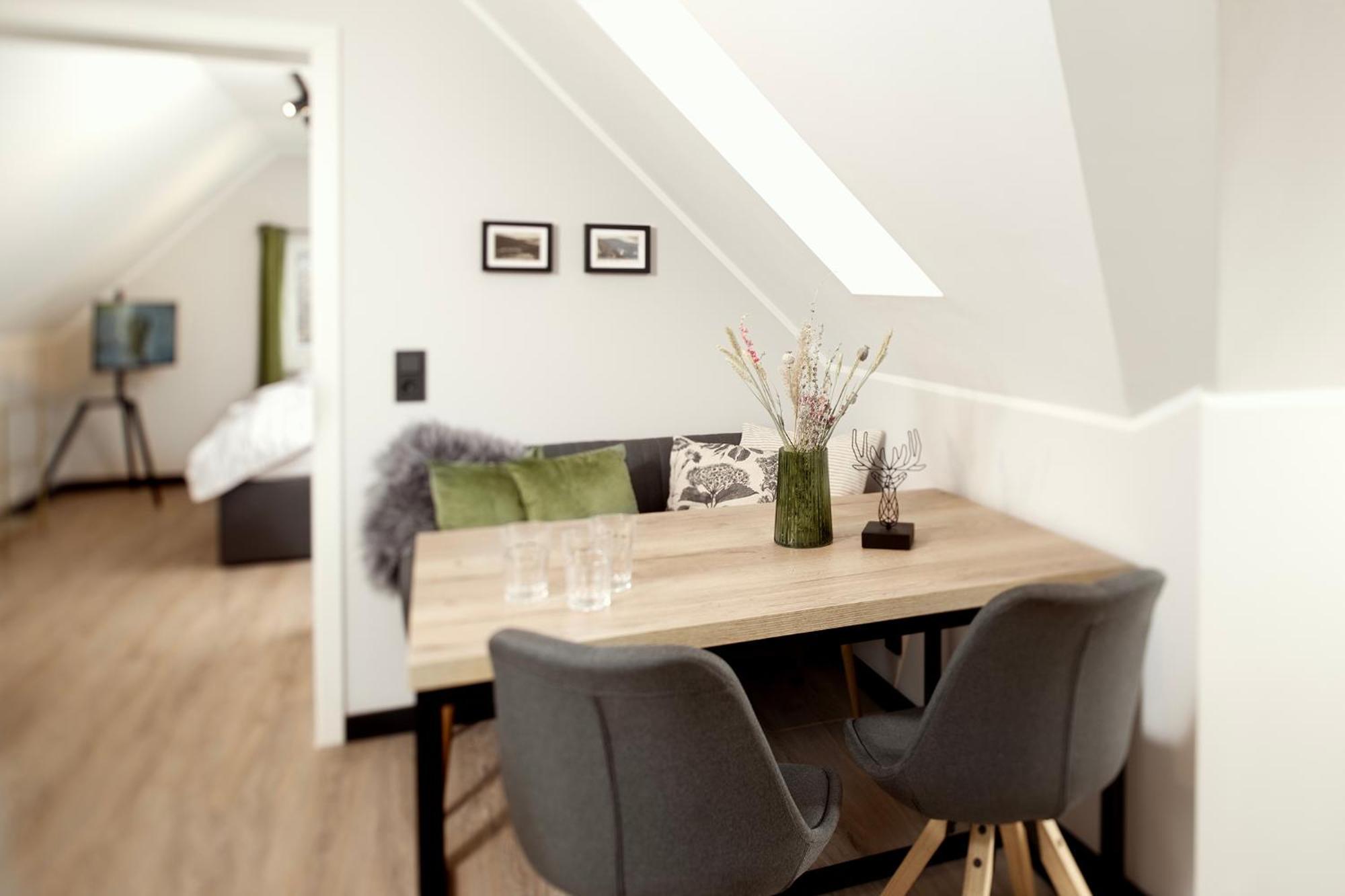 Berg Und Tal Hotel & Apartments ブラウンラーゲ エクステリア 写真