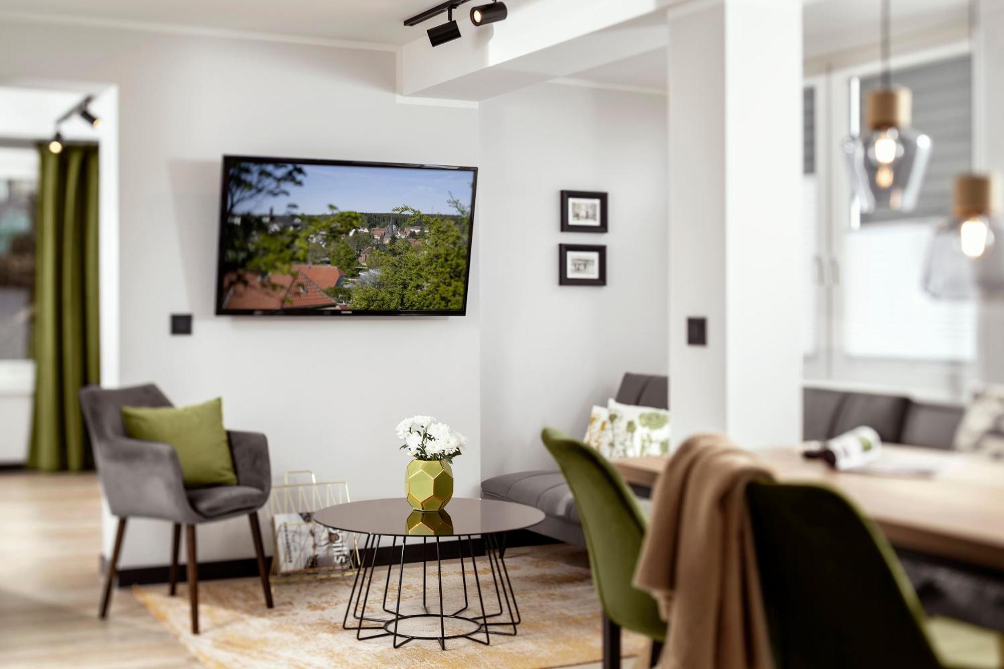 Berg Und Tal Hotel & Apartments ブラウンラーゲ エクステリア 写真