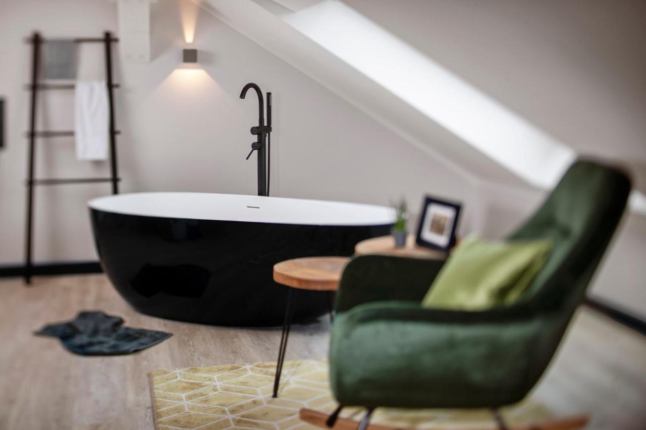 Berg Und Tal Hotel & Apartments ブラウンラーゲ エクステリア 写真