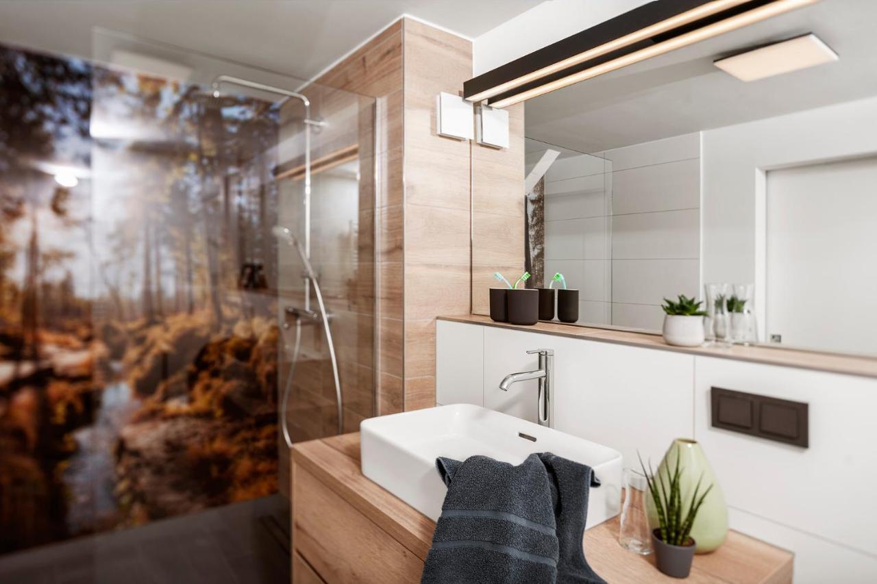Berg Und Tal Hotel & Apartments ブラウンラーゲ エクステリア 写真